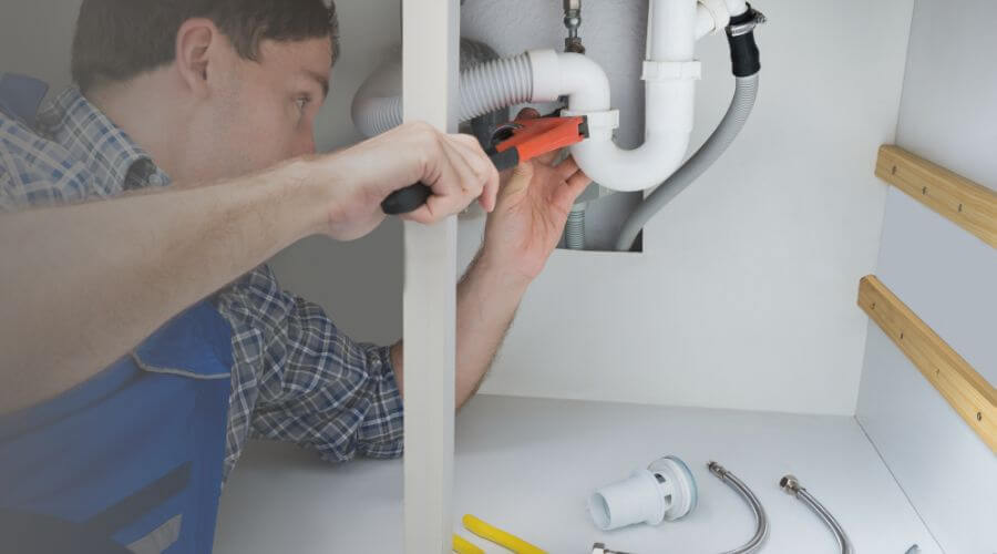 Professional tankless water heater installation in Kingdom City, MO